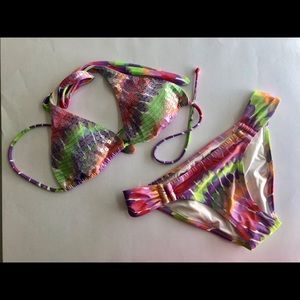 💐Victoria’s Secret💐Multi Color Bikini💐
